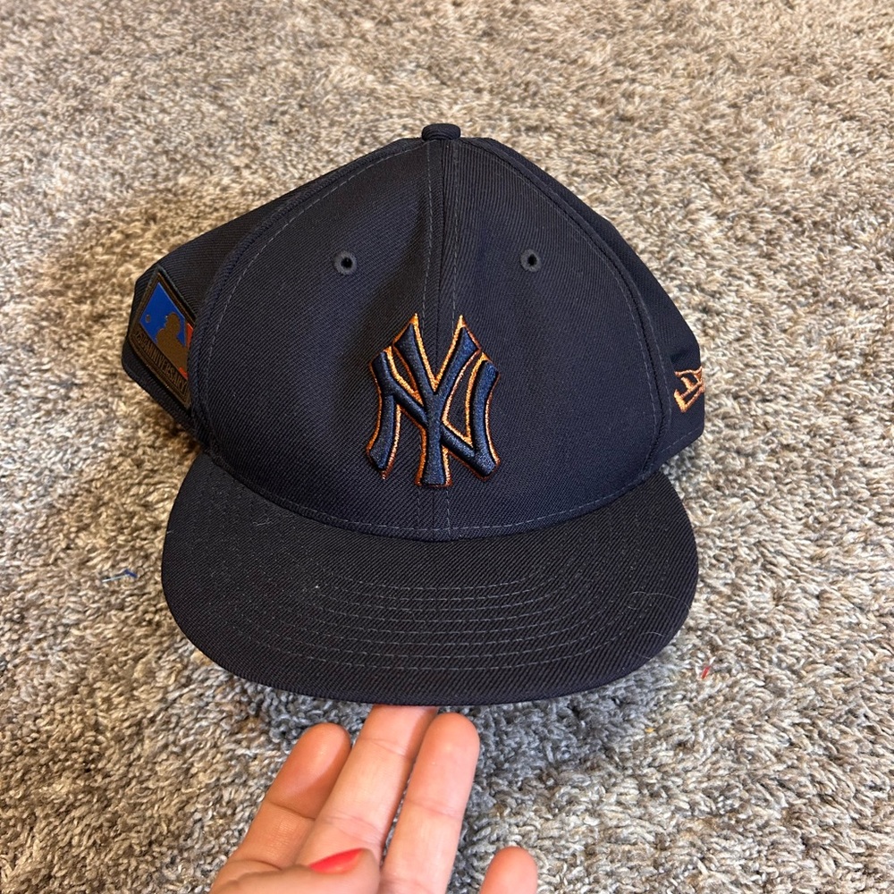 New Era 59FIFTY Yankees Fitted Hat – 125th Anniversary Patch – Size 7 3/4 – NWOT